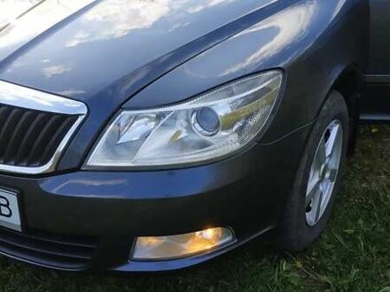 Шкода Октавия 2011 в Ужгороде на Automoto.ua Шкода Октавия, объемом двигателя 1.6 л и пробегом 341 тыс. км за 7500 $, фото 1 на Automoto.ua