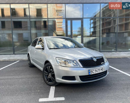 Шкода Октавия, объемом двигателя 1.6 л и пробегом 196 тыс. км за 8900 $, фото 1 на Automoto.ua