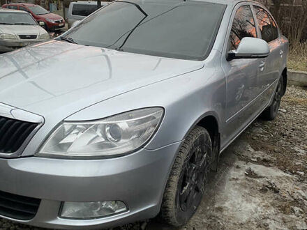 Шкода Октавия 2011 в Черновцах на Automoto.ua Шкода Октавия, объемом двигателя 1.8 л и пробегом 290 тыс. км за 6500 $, фото 1 на Automoto.ua