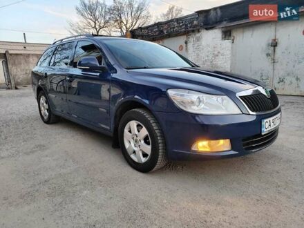 Шкода Октавия 2012 в Черкассах на Automoto.ua Шкода Октавия, объемом двигателя 1.6 л и пробегом 220 тыс. км за 8300 $, фото 1 на Automoto.ua