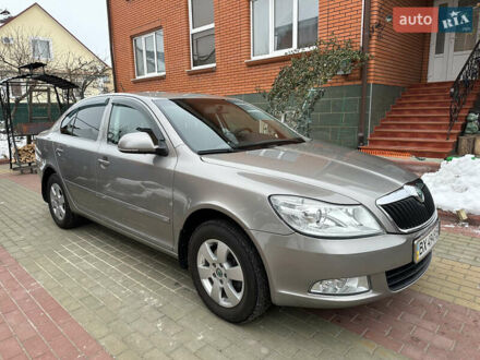 Шкода Октавия 2012 в Хмельницком на Automoto.ua Шкода Октавия, объемом двигателя 1.8 л и пробегом 72 тыс. км за 12000 $, фото 1 на Automoto.ua
