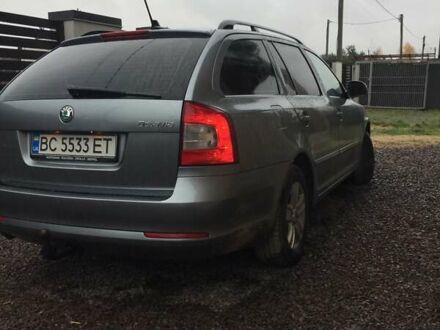 Шкода Октавія 2012 у Новояворівськ на Automoto.ua Шкода Октавія, об'ємом двигуна 1.6 л та пробігом 275 тис. км за 8000 $, фото 1 на Automoto.ua