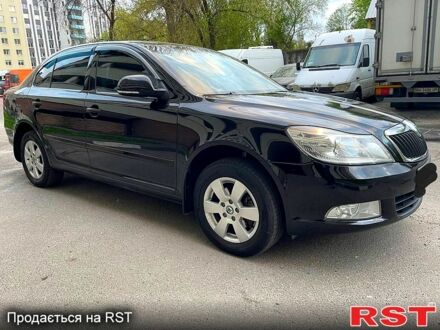 Шкода Октавия, объемом двигателя 1.8 л и пробегом 80 тыс. км за 9900 $, фото 1 на Automoto.ua