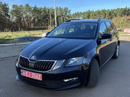 Шкода Октавия 2017 в Дубно на Automoto.ua Шкода Октавия, объемом двигателя 1.6 л и пробегом 216 тыс. км за 14499 $, фото 1 на Automoto.ua