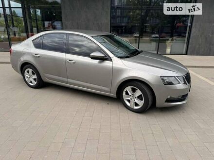 Шкода Октавия 2017 в Ужгороде на Automoto.ua Шкода Октавия, объемом двигателя 1.6 л и пробегом 222 тыс. км за 13000 $, фото 1 на Automoto.ua