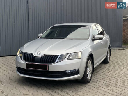 Шкода Октавия, объемом двигателя 1.8 л и пробегом 165 тыс. км за 11000 $, фото 1 на Automoto.ua