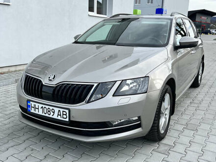 Шкода Октавия 2017 в Бориславе на Automoto.ua Шкода Октавия, объемом двигателя 1.97 л и пробегом 248 тыс. км за 13500 $, фото 1 на Automoto.ua