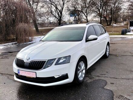 Шкода Октавія 2018 у Павлограде на Automoto.ua Шкода Октавія, об'ємом двигуна 1.4 л та пробігом 250 тис. км за 12500 $, фото 1 на Automoto.ua