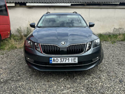 Шкода Октавия, объемом двигателя 1.97 л и пробегом 219 тыс. км за 17000 $, фото 1 на Automoto.ua