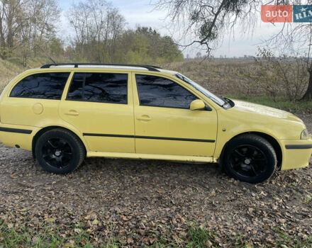 Желтый Шкода Октавия, объемом двигателя 1.78 л и пробегом 308 тыс. км за 4200 $, фото 14 на Automoto.ua