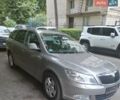Жовтий Шкода Октавія, об'ємом двигуна 1.6 л та пробігом 235 тис. км за 8500 $, фото 4 на Automoto.ua
