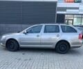Желтый Шкода Октавия, объемом двигателя 1.6 л и пробегом 260 тыс. км за 9500 $, фото 3 на Automoto.ua