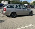 Желтый Шкода Октавия, объемом двигателя 1.6 л и пробегом 260 тыс. км за 9500 $, фото 4 на Automoto.ua