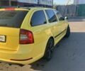 Желтый Шкода Октавия, объемом двигателя 2 л и пробегом 213 тыс. км за 7499 $, фото 3 на Automoto.ua