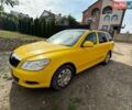 Желтый Шкода Октавия, объемом двигателя 1.99 л и пробегом 245 тыс. км за 6500 $, фото 1 на Automoto.ua