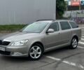 Желтый Шкода Октавия, объемом двигателя 1.6 л и пробегом 280 тыс. км за 9000 $, фото 1 на Automoto.ua
