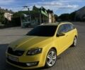 Желтый Шкода Октавия, объемом двигателя 1.6 л и пробегом 270 тыс. км за 10550 $, фото 1 на Automoto.ua