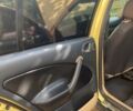 Желтый Шкода Октавия, объемом двигателя 1.6 л и пробегом 270 тыс. км за 3500 $, фото 8 на Automoto.ua