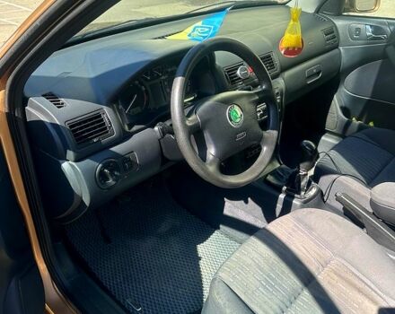 Шкода Октавия 2001 в Киеве на Automoto.ua Желтый Шкода Октавия, объемом двигателя 2 л и пробегом 199 тыс. км за 4300 $, фото 6 на Automoto.ua