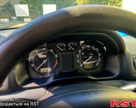 Шкода Октавия 2001 в Киеве на Automoto.ua Желтый Шкода Октавия, объемом двигателя 2 л и пробегом 199 тыс. км за 4300 $, фото 7 на Automoto.ua