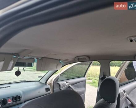 Желтый Шкода Октавия, объемом двигателя 1.6 л и пробегом 215 тыс. км за 4300 $, фото 34 на Automoto.ua