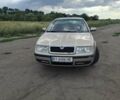 Желтый Шкода Октавия, объемом двигателя 1.6 л и пробегом 215 тыс. км за 4300 $, фото 12 на Automoto.ua