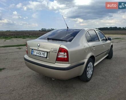 Желтый Шкода Октавия, объемом двигателя 1.6 л и пробегом 215 тыс. км за 4300 $, фото 4 на Automoto.ua