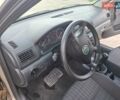 Желтый Шкода Октавия, объемом двигателя 1.6 л и пробегом 215 тыс. км за 4300 $, фото 22 на Automoto.ua