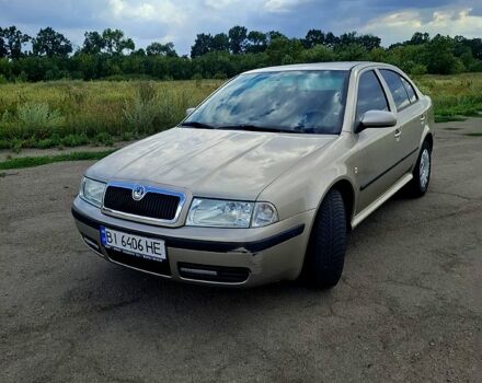 Жовтий Шкода Октавія, об'ємом двигуна 1.6 л та пробігом 210 тис. км за 5000 $, фото 1 на Automoto.ua