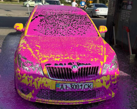 Желтый Шкода Октавия, объемом двигателя 1.98 л и пробегом 196 тыс. км за 11500 $, фото 4 на Automoto.ua