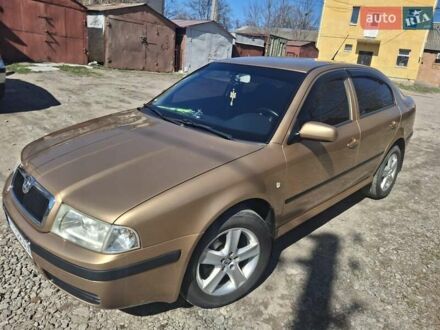 Шкода Октавия 2001 в Бердичеве на Automoto.ua Желтый Шкода Октавия, объемом двигателя 1.98 л и пробегом 149 тыс. км за 5800 $, фото 1 на Automoto.ua