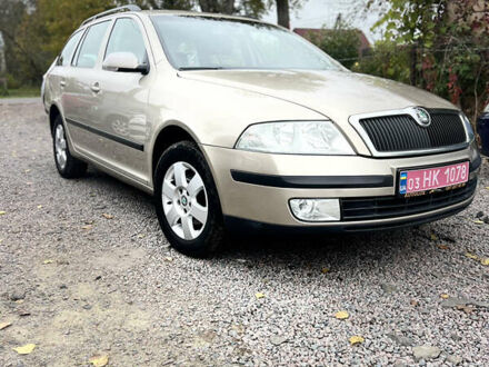 Шкода Октавия 2005 в Львове на Automoto.ua Желтый Шкода Октавия, объемом двигателя 1.6 л и пробегом 213 тыс. км за 6450 $, фото 1 на Automoto.ua