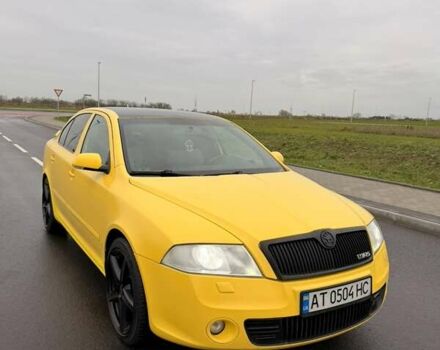 Желтый Шкода Октавия, объемом двигателя 1.97 л и пробегом 331 тыс. км за 6000 $, фото 1 на Automoto.ua
