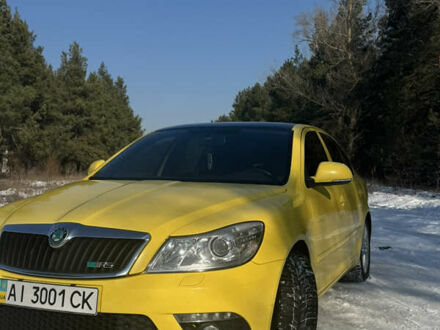 Шкода Октавия 2011 в Вышгороде на Automoto.ua Желтый Шкода Октавия, объемом двигателя 1.98 л и пробегом 181 тыс. км за 9500 $, фото 1 на Automoto.ua