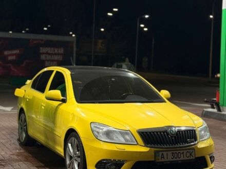 Желтый Шкода Октавия, объемом двигателя 2 л и пробегом 196 тыс. км за 11500 $, фото 1 на Automoto.ua