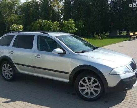 Сірий Шкода Октавія, об'ємом двигуна 0 л та пробігом 250 тис. км за 7000 $, фото 4 на Automoto.ua