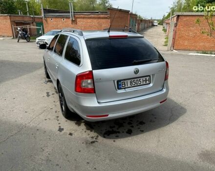 Сірий Шкода Октавія, об'ємом двигуна 0 л та пробігом 205 тис. км за 8000 $, фото 4 на Automoto.ua
