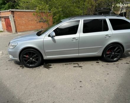 Сірий Шкода Октавія, об'ємом двигуна 0 л та пробігом 205 тис. км за 8000 $, фото 8 на Automoto.ua