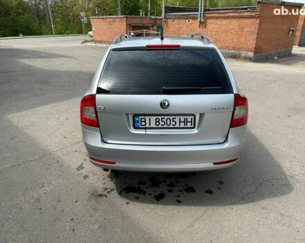 Сірий Шкода Октавія, об'ємом двигуна 0 л та пробігом 205 тис. км за 8000 $, фото 6 на Automoto.ua