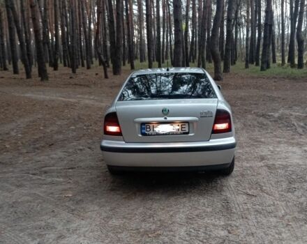 Серый Шкода Октавия, объемом двигателя 2 л и пробегом 239 тыс. км за 3300 $, фото 4 на Automoto.ua