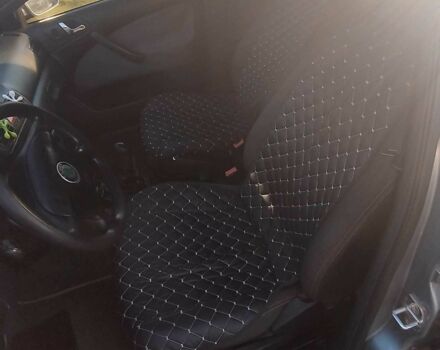 Серый Шкода Октавия, объемом двигателя 1.6 л и пробегом 242 тыс. км за 3700 $, фото 14 на Automoto.ua