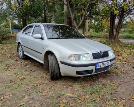 Сірий Шкода Октавія, об'ємом двигуна 1.6 л та пробігом 290 тис. км за 2999 $, фото 1 на Automoto.ua