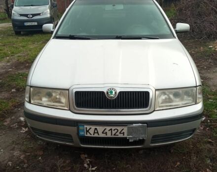 Сірий Шкода Октавія, об'ємом двигуна 2 л та пробігом 295 тис. км за 3200 $, фото 1 на Automoto.ua