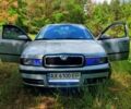 Сірий Шкода Октавія, об'ємом двигуна 1.8 л та пробігом 300 тис. км за 4300 $, фото 1 на Automoto.ua