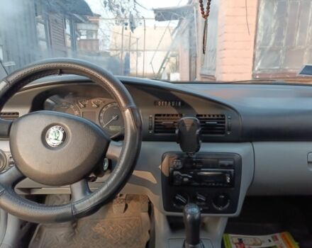 Серый Шкода Октавия, объемом двигателя 1.6 л и пробегом 262 тыс. км за 3782 $, фото 3 на Automoto.ua