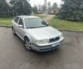 Серый Шкода Октавия, объемом двигателя 2 л и пробегом 287 тыс. км за 3900 $, фото 1 на Automoto.ua