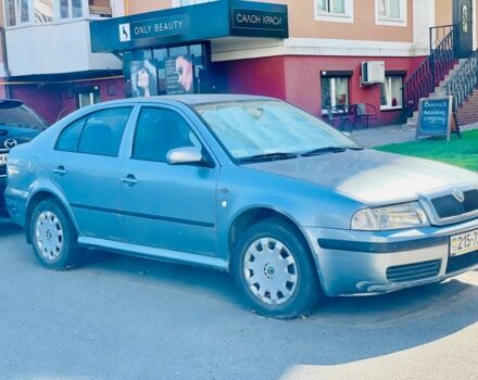 Серый Шкода Октавия, объемом двигателя 1.6 л и пробегом 150 тыс. км за 4000 $, фото 1 на Automoto.ua