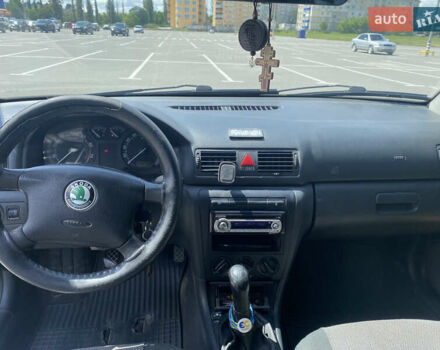 Серый Шкода Октавия, объемом двигателя 1.6 л и пробегом 372 тыс. км за 4600 $, фото 15 на Automoto.ua