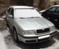 Сірий Шкода Октавія, об'ємом двигуна 1.6 л та пробігом 450 тис. км за 4800 $, фото 1 на Automoto.ua