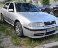 Серый Шкода Октавия, объемом двигателя 1.8 л и пробегом 300 тыс. км за 5500 $, фото 1 на Automoto.ua